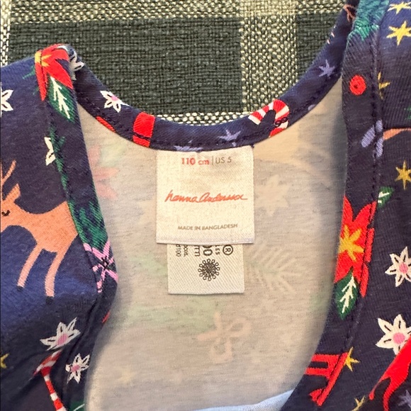 Hanna Andersson Navy Skater Dress with Festive Holiday Print Size 5 - Picture 4 of 5